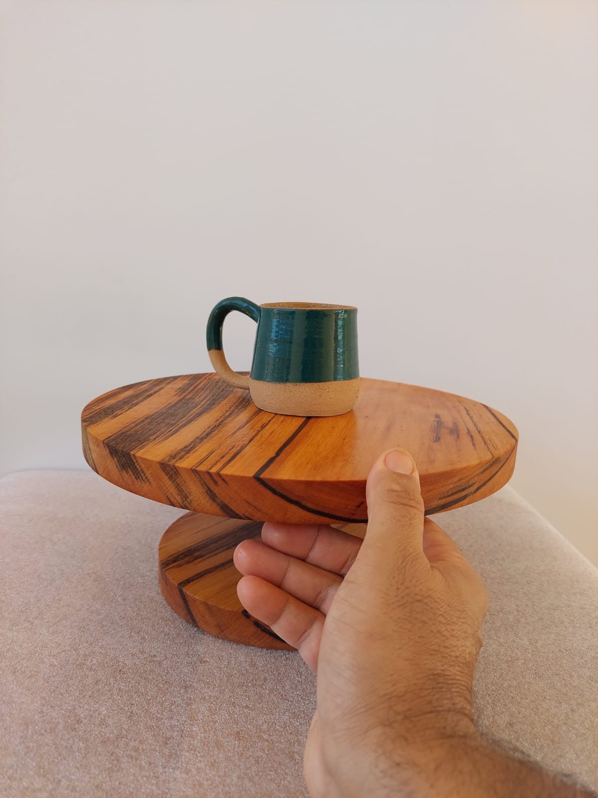 Torno manual de madeira