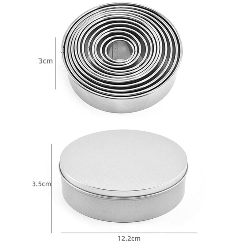 Molde circular feitos de inox para cortar placas de argila